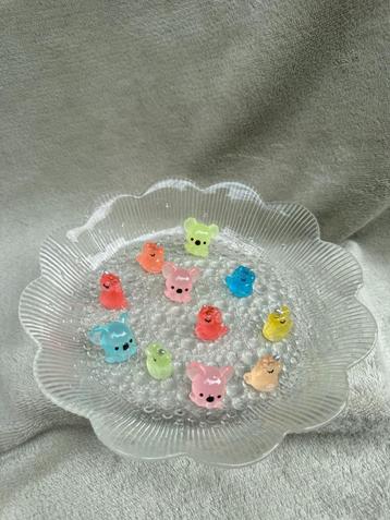 Vintage serveerschaaltje met bubbelpatroon • 19 cm beschikbaar voor biedingen
