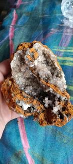 Hemimorfiet op Limoniet, Ophalen of Verzenden, Mineraal