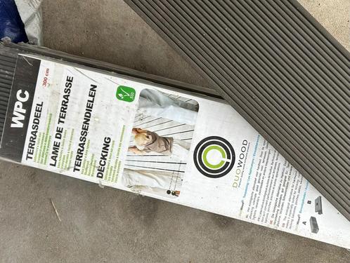 Duowood WPC Terrasdelen + palen – Nieuw, Doe-het-zelf en Verbouw, Vloerdelen en Plavuizen, Nieuw, Hout, 150 cm of meer, 10 tot 30 cm