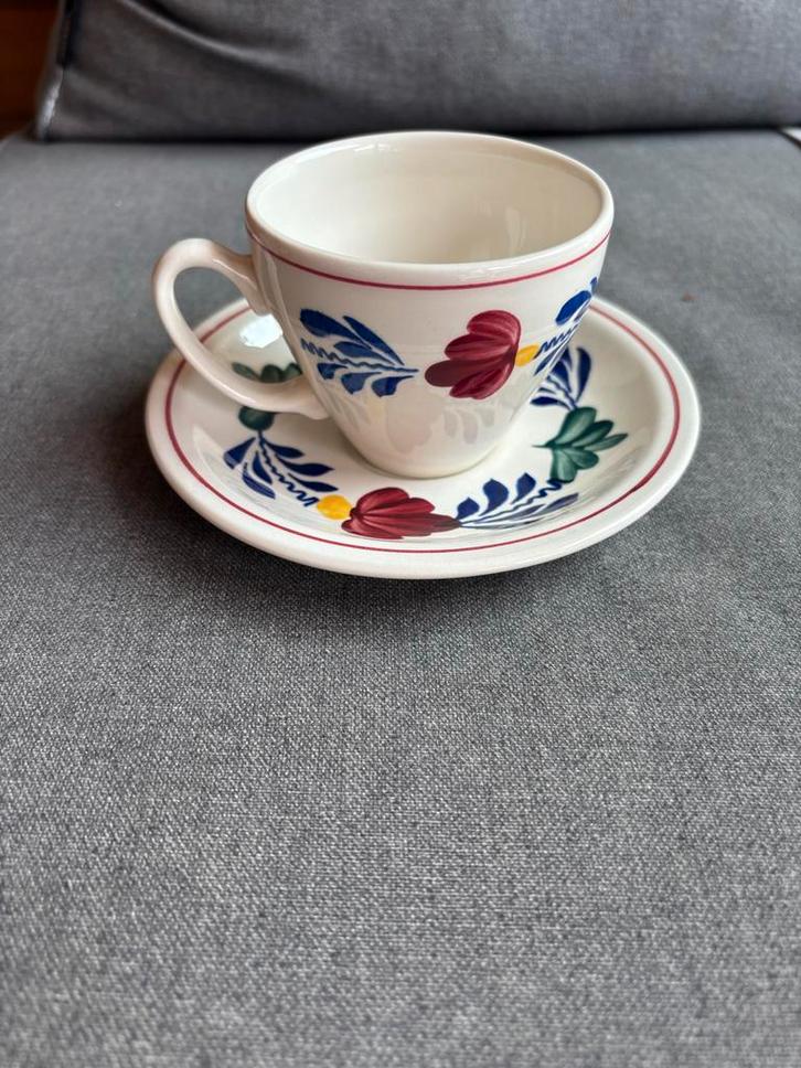 Boerenbont Kop en Schotel - Boch, Huis en Inrichting, Keuken | Servies, Gebruikt, Kop(pen) en/of Schotel(s), Boerenbont, Aardewerk