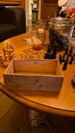 Antieke schaakstenen - Datum Onbekend, Een of twee spelers, Ophalen of Verzenden, Gebruikt