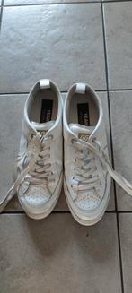 GOLDEN GOOSE SNEAKERS maat 44, Kleding | Heren, Schoenen, Ophalen of Verzenden, Zo goed als nieuw