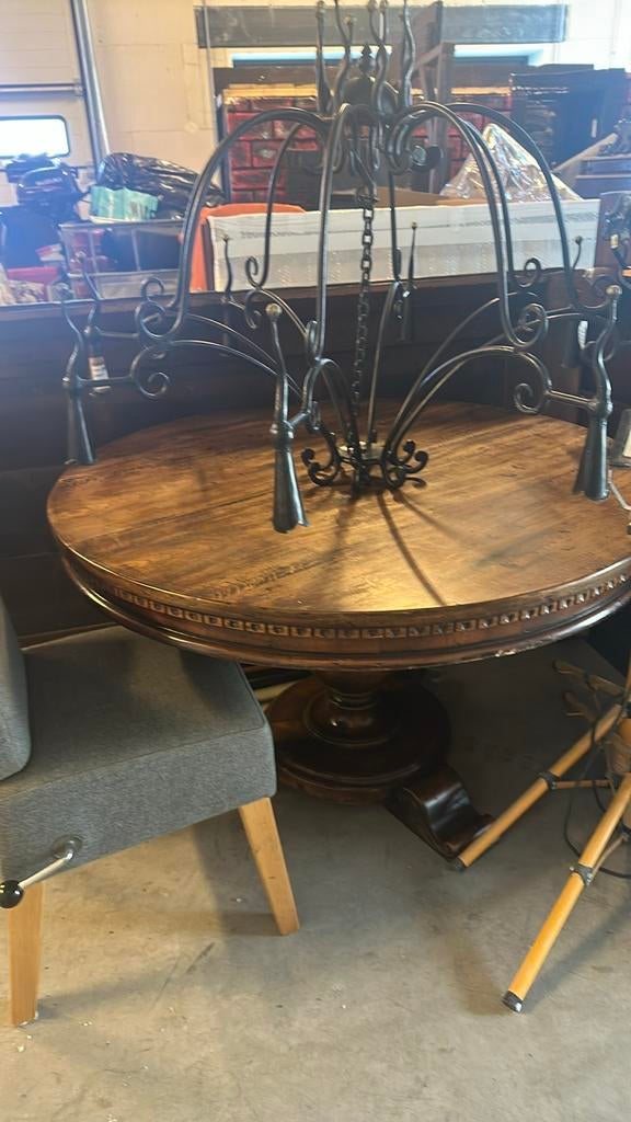 Antieke uitschuifbare ronde tafel - 110cm doorsnee, Antiek en Kunst, Ophalen of Verzenden