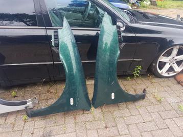 SEAT LEON TOLEDO VOORSCHERMEN BJ 2004 beschikbaar voor biedingen