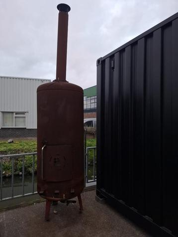Grote Tuinhaard met deurtje beschikbaar voor biedingen