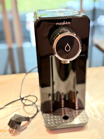 Heetwaterdispenser Nedis (nieuwstaat) beschikbaar voor biedingen