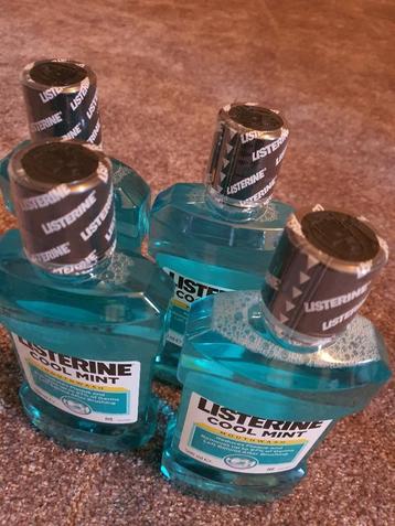 4x Listerine Cool Mint 500ml ongeopend en verzegeld beschikbaar voor biedingen