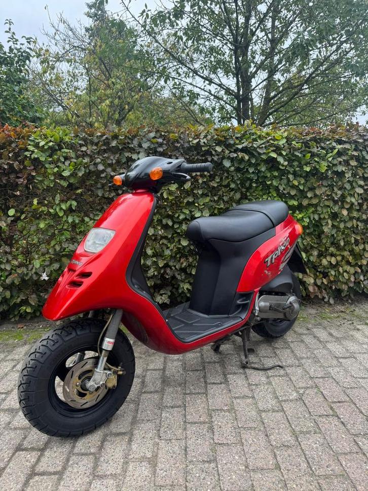 ⭐️Piaggio typhoon 50cc 2 takt Brom 13709 kilometer⭐️, Fietsen en Brommers, Scooters | Piaggio, Zo goed als nieuw, Overige modellen