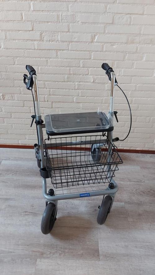 Rollator Thuasne Quatro Opvouwbaar, stokhouder, mand,dienbla, Diversen, Rollators, Zo goed als nieuw, Opvouwbaar, Ophalen