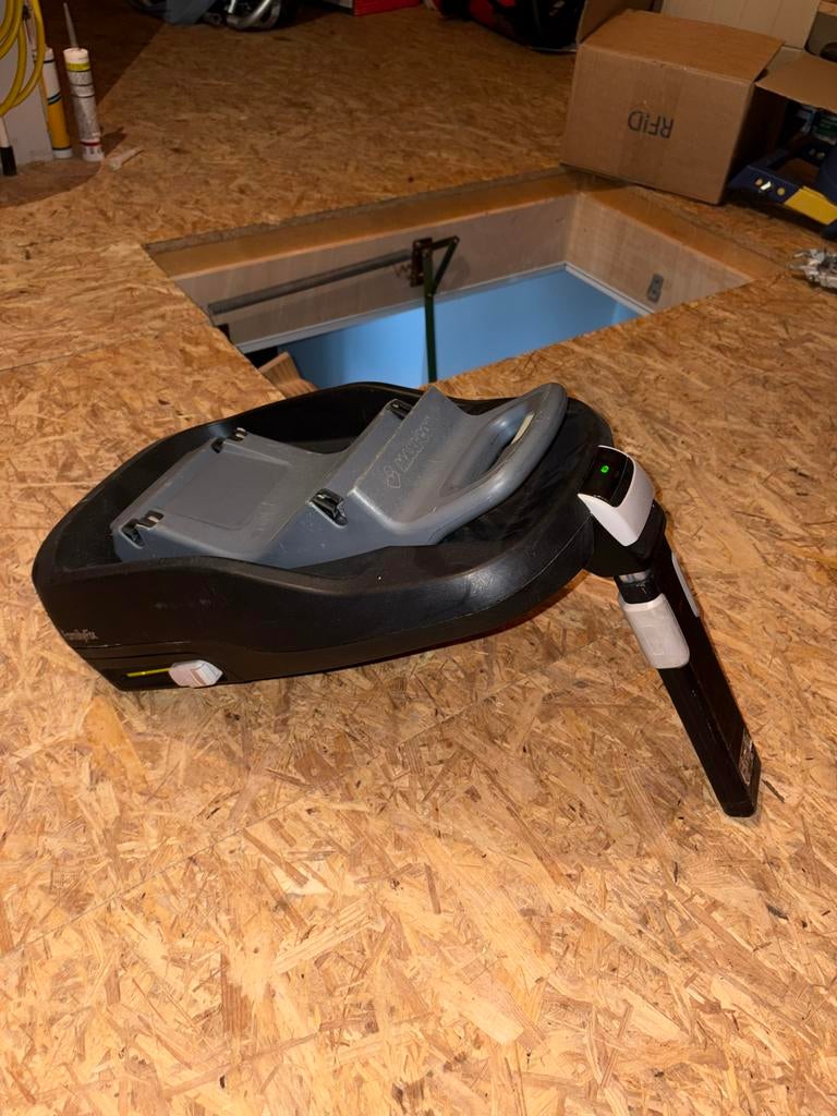 Maxi-Cosi FamilyFix Isofix Base Autostoel, Ophalen, Gebruikt, Zijbescherming, Isofix