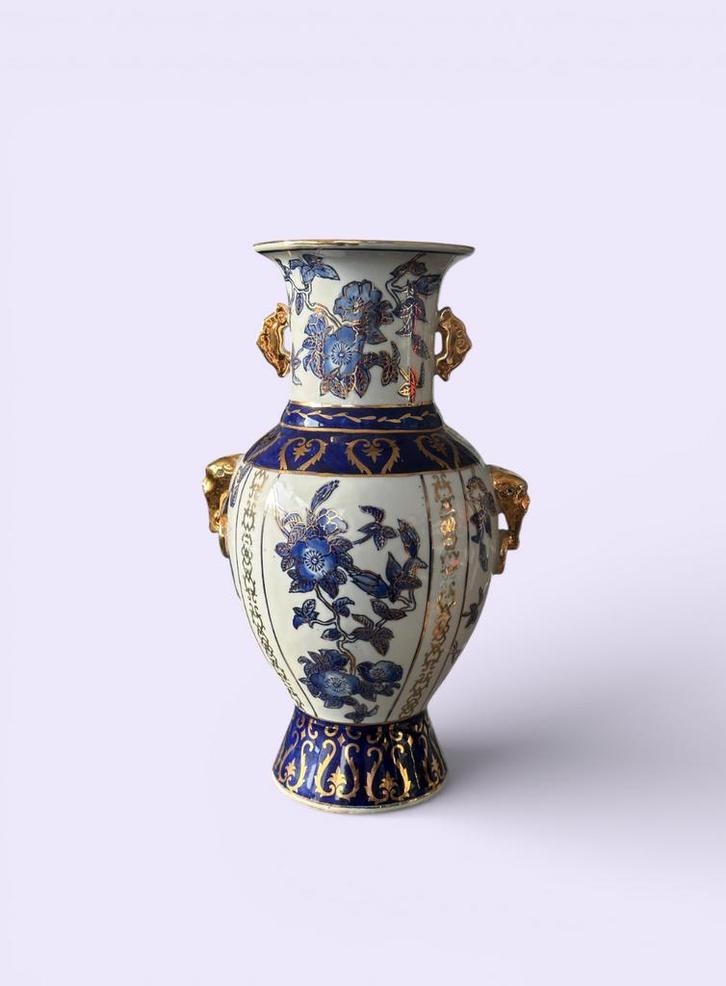 Vintage Chinese vaas met bloemmotieven, Antiek en Kunst, Antiek | Vazen, Ophalen of Verzenden