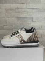 Saucony, Wit, Nieuw, Ophalen of Verzenden, Sneakers of Gympen