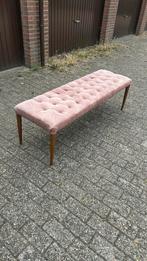 Bankje roze suede 147x47x45 ( lxbxh), Ophalen, Zo goed als nieuw, Rechthoekig