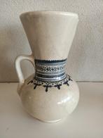 Spaanse handgemaakte vaas van keramiek / kan | JJ Corra JBl, Antiek en Kunst, Ophalen of Verzenden