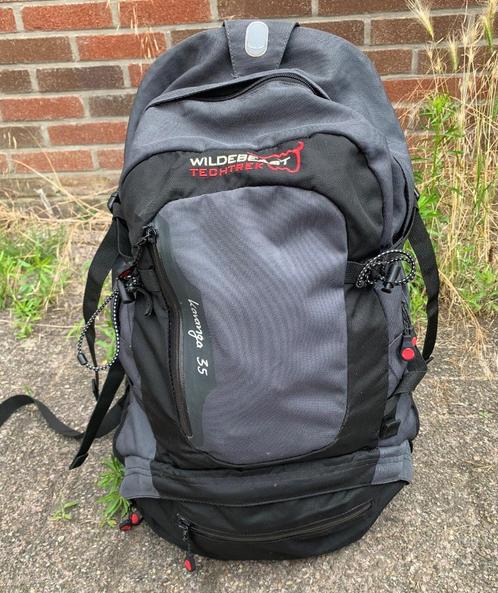 wildbeast rugzak izgst, Sieraden, Tassen en Uiterlijk, Tassen | Rugtassen, Zo goed als nieuw, 25 tot 40 cm, 45 tot 60 cm, Trekking