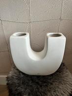 Vaas van Zuss, Wit, Aardewerk of Porselein, Ophalen of Verzenden, Zo goed als nieuw