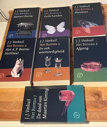J.J. Voskuil. Cassette met "Het Bureau" dl 1 t/m dl.7.  2002 beschikbaar voor biedingen