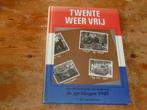 Twente weer vrij : De aprildagen 1945 (Fotoboek, wo2), Boeken, Oorlog en Militair, Tweede Wereldoorlog, Ophalen of Verzenden, Zo goed als nieuw