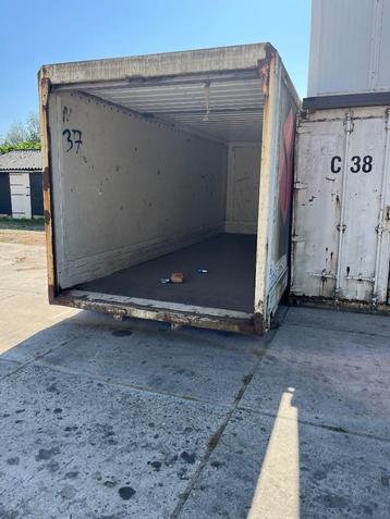 Garagebox stalling  beschikbaar voor biedingen