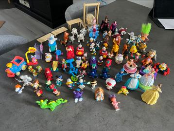 Grote partij vintage figuren beschikbaar voor biedingen