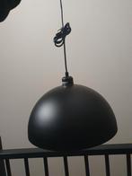 Twee zwarte plafondlampen met gouden binnenkant, Ophalen of Verzenden, Nieuw, Metaal, Modern