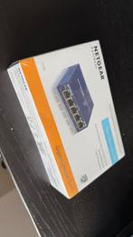 Netgear GS105 Gigabit Switch - Nieuw in verpakking!, Computers en Software, Netwerk switches, Ophalen of Verzenden, Nieuw