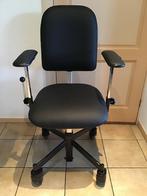 Te koop Medross Mondo trippelstoel met gasveer H/L, Diversen, Verpleegmiddelen, Ophalen of Verzenden, Zo goed als nieuw