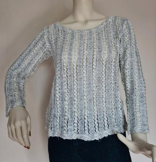 "IMOPOLY" Beige top met ajour steek. Mt. S, Kleding | Dames, Tops, Zo goed als nieuw, Maat 36 (S), Beige, Lange mouw, Ophalen of Verzenden