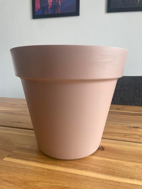 Roze bloempot 25 cm, Tuin en Terras, Bloempotten, Zo goed als nieuw, Kunststof, Minder dan 40 cm, 25 tot 40 cm, Rond, Ophalen