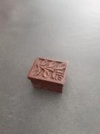 speksteen doosje, 5 bij 4 cm, Ophalen