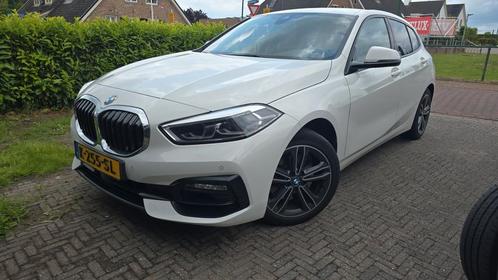 BMW 1-Serie 118i 140pk Aut 2019 Wit, Auto's, BMW, Bedrijf, 1-Serie, Benzine, Hatchback, Automaat, Geïmporteerd, Wit, Voorwielaandrijving