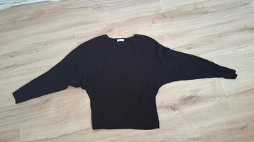 Zwarte trui met vlindermouw Maat S/M true spirit beschikbaar voor biedingen