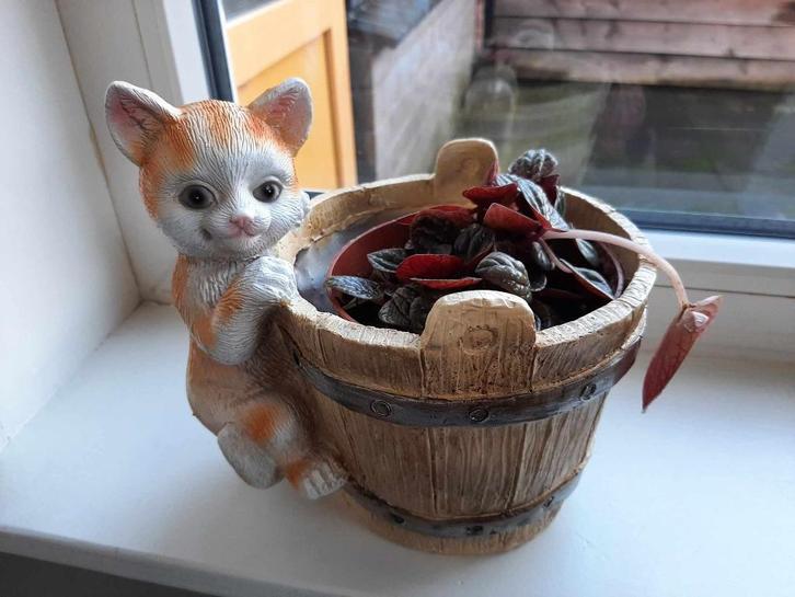 Bloempot Kat!, Tuin en Terras, Bloempotten, Gebruikt, Overige materialen, Binnen, Minder dan 40 cm, Minder dan 25 cm, Overige vormen