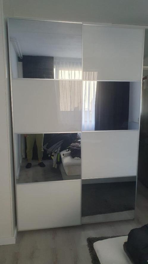 Kledingkast - Wit IKEA, Huis en Inrichting, Kasten | Kledingkasten, Zo goed als nieuw, 200 cm of meer, 150 tot 200 cm, 50 tot 75 cm