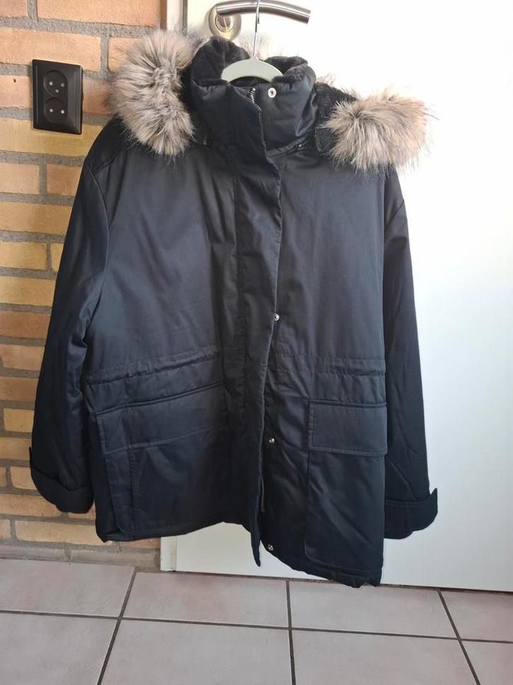 Winterjas nieuw, Kleding | Dames, Jassen | Winter, Nieuw, Maat 42/44 (L), Zwart, Ophalen of Verzenden