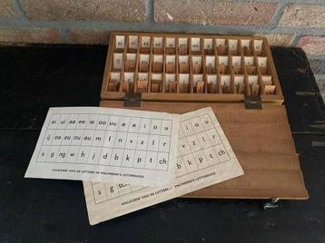 Vintage houten letterdoos, merk Malmberg’s beschikbaar voor biedingen