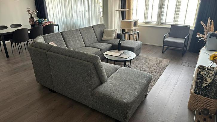 Piet Klerkx bank (beschadigd door kat), Huis en Inrichting, Banken | Complete zithoeken, Gebruikt, Ophalen