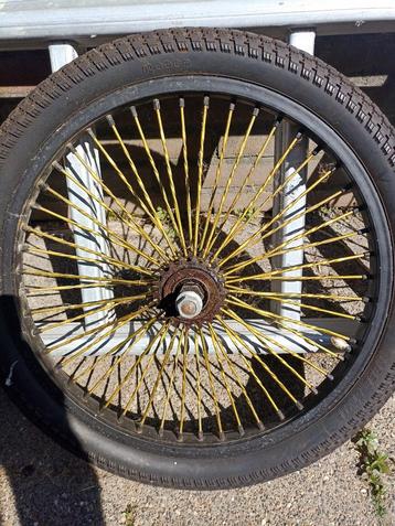 BMX Velgen met Gouden Spaken beschikbaar voor biedingen