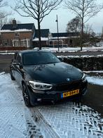 BMW 1-Serie 118i 136pk EDE Aut 2016 Zwart, Auto's, BMW, 136 pk, 1295 kg, Zwart, Particulier