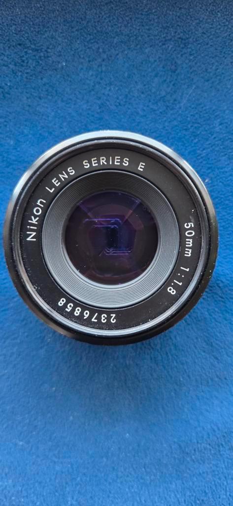 Nikon 50mm f/1.8 Series E AIS Lens, Audio, Tv en Foto, Fotografie | Lenzen en Objectieven, Gebruikt, Standaardlens, Ophalen of Verzenden