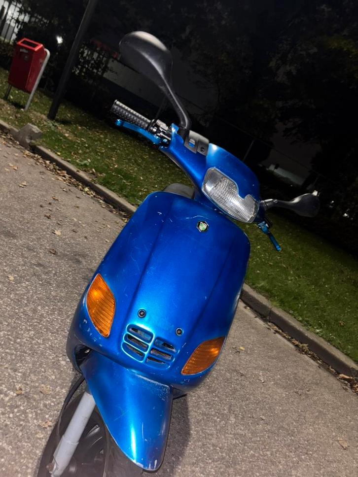 Zip type 3 70cc, Fietsen en Brommers, Scooters | Piaggio, Zo goed als nieuw, Zip, Tweetakt, Ophalen
