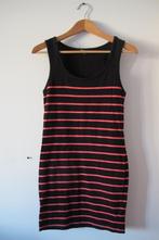 Black & pink striped dress (Forever 21), Forever 21, Ophalen of Verzenden, Zo goed als nieuw, Maat 36 (S)