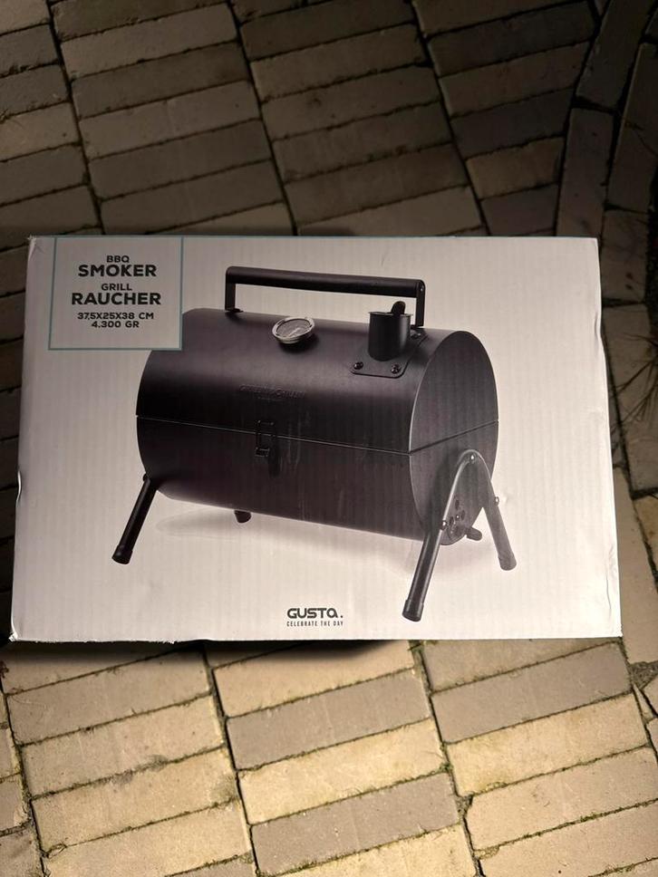 Gusta BBQ Smoker - Nieuw in doos!, Tuin en Terras, Houtskoolbarbecues, Nieuw, Ophalen of Verzenden