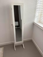 Sieradenkast op voet met een spiegeldeur, Huis en Inrichting, Woonaccessoires | Spiegels, Ophalen, Zo goed als nieuw, Rond