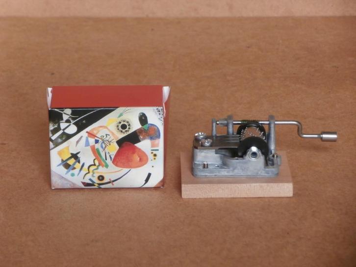 Speeldoosje Beethoven Für Elise muziek Fridolin muziekdoos, Muziek en Instrumenten, Orgels, Zo goed als nieuw, Orgel, 1 klavier