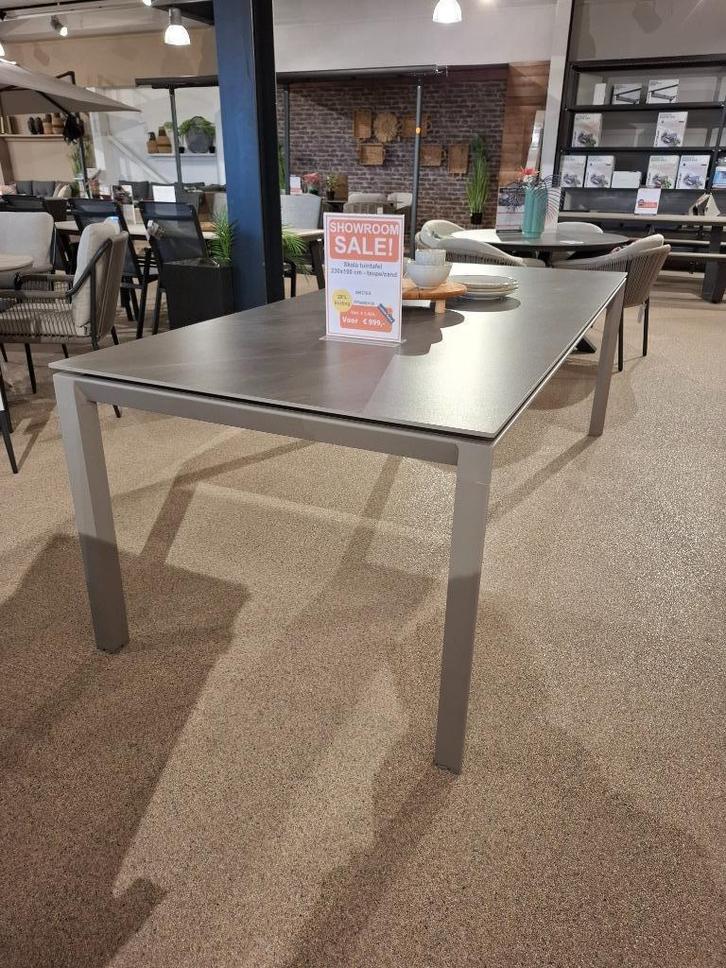 Skala Centostone tuintafel 230x100 Garden Impresions, Tuin en Terras, Tuinsets en Loungesets, Nieuw, Tuinset, Overige materialen