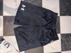Under armour sport korte broek 164, Sport- of Zwemkleding, Ophalen of Verzenden, Zo goed als nieuw, Under Armour