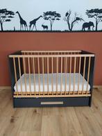 Babykamer set: Ledikant, commode, wandrek & Aerosleep matras, Kinderen en Baby's, Kinderkamer | Commodes en Kasten, 50 tot 70 cm