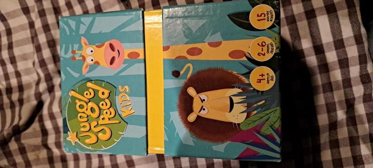 Jungle Speed Kids - Kaartspel - van Zygomatic, Hobby en Vrije tijd, Gezelschapsspellen | Overige, Zo goed als nieuw, Een of twee spelers