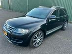 Touareg 6.0 W12 MTM 520PK AKRAPOVIC VOL!, Auto's, Automaat, Zwart, Zwart, Leder